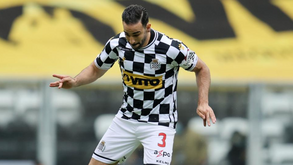 Dívida a Rami trava inscrições