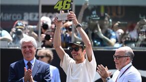 Número de Valentino Rossi retirado do Mundial de MotoGP