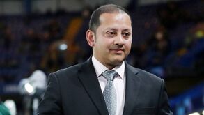 Murthy deixa presidência do Valencia