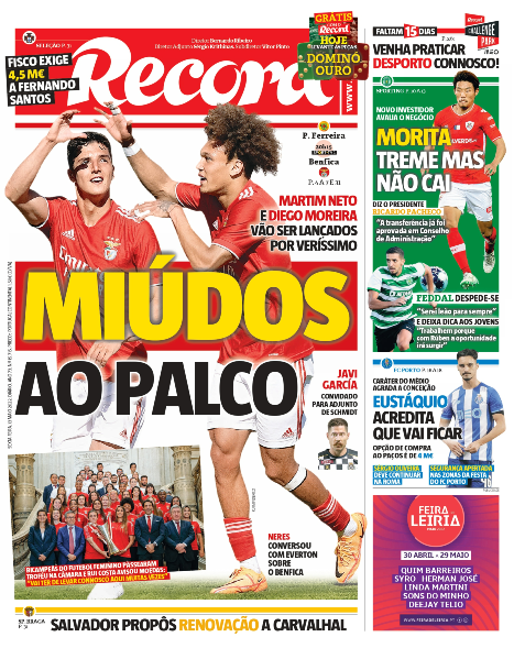 Descarregar capa em PDF de alta resolução