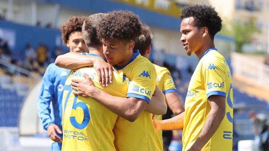 Estoril derrota Marítimo e vão ambos para as ‘meias’