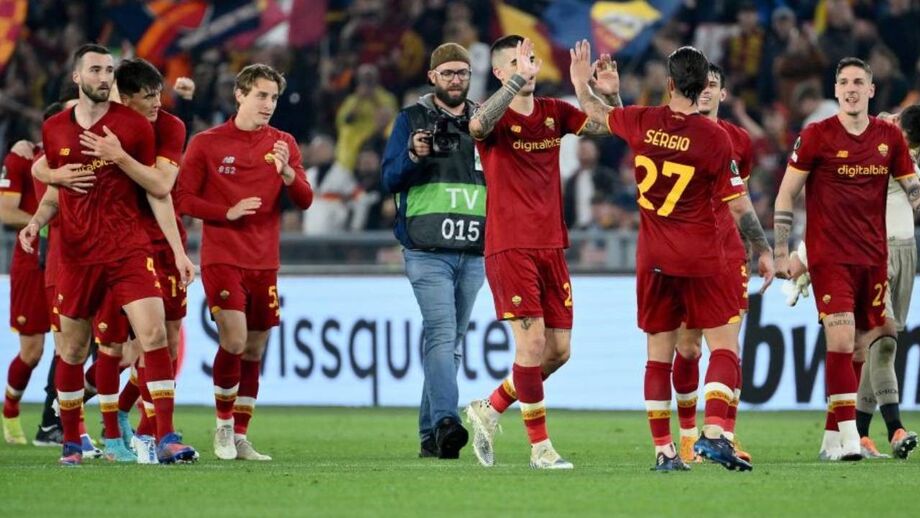 Guarda-costas contratados pela Roma acusados de agredir jornalistas num jantar dos jogadores