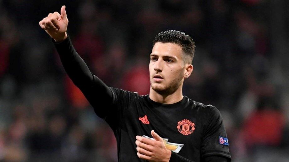 Manchester United conta com Diogo Dalot