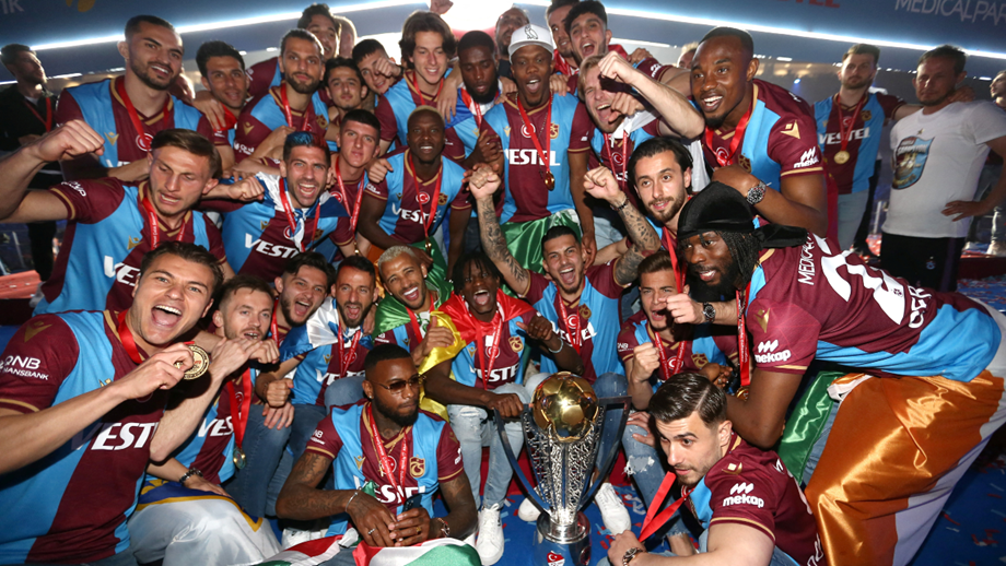 Trabzonspor: Loucura desagua no mar negro