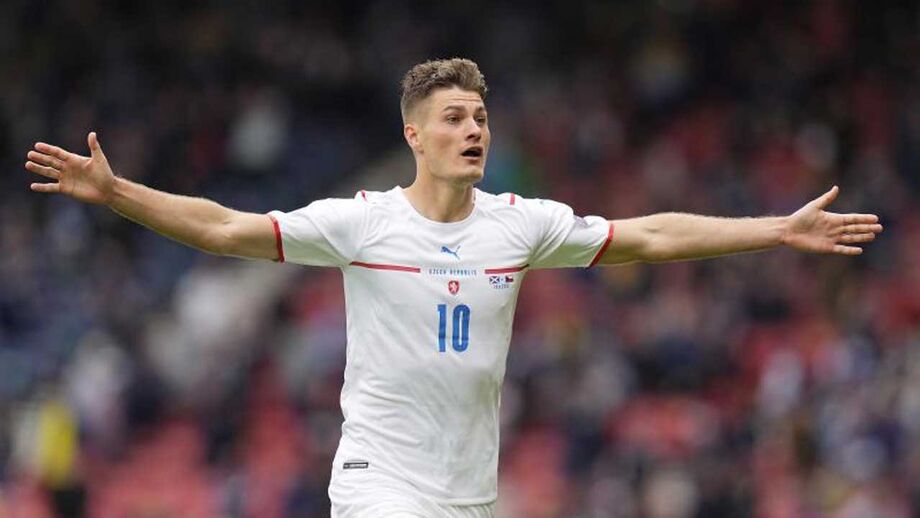 Patrik Schick é baixa na República Checa para o jogo da Liga das Nações com Portugal