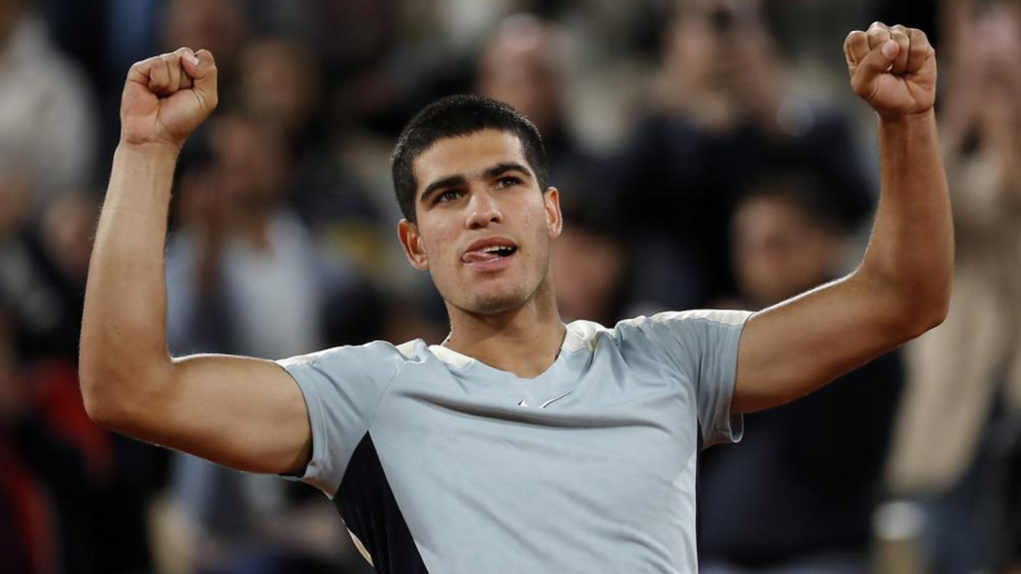 Djokovic e Alcaraz imparáveis rumo aos oitavos de final da prova