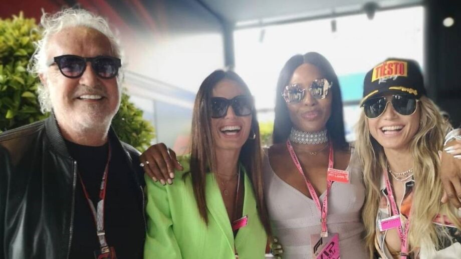 Flavio Briatore junta as 'ex' no GP do Mónaco e 'pára o trânsito': um desfile de modelos na F1