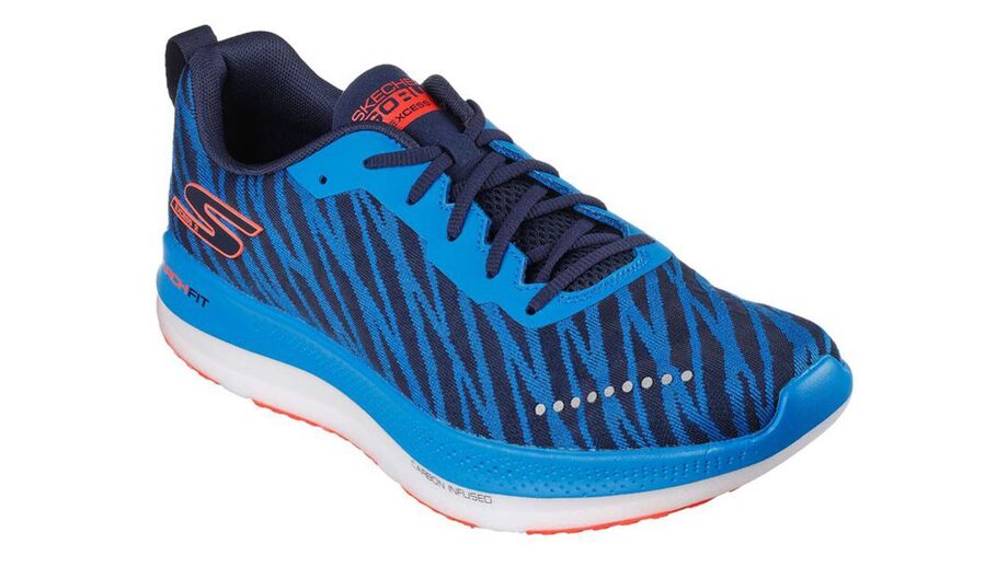 Skechers lança Go Run Razor Excess 2 com a leveza como prato forte