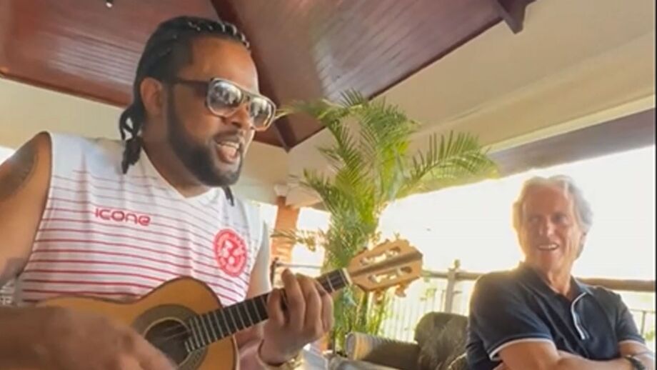 Ex-treinador do Flamengo esteve com os amigos no Brasil