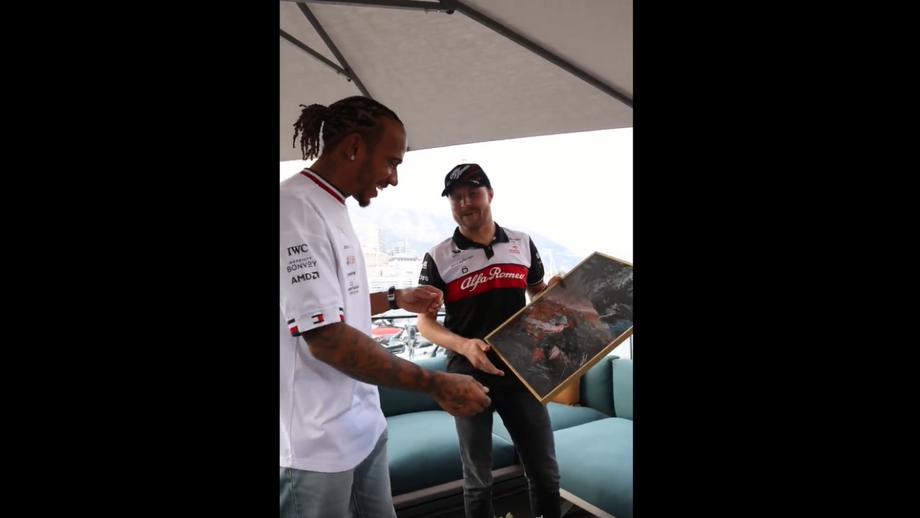 Finlandês surpreendeu o antigo companheiro de equipa na Mercedes