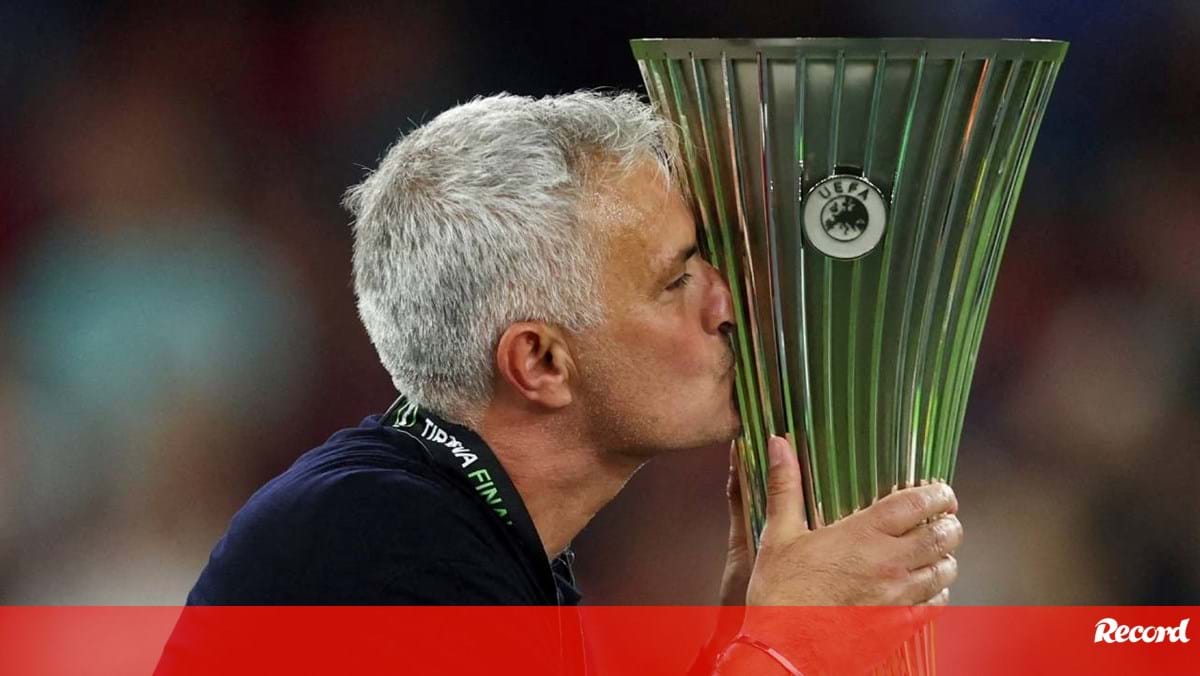 Mourinho Em Exclusivo A Record: «Percebo O Porquê De O Benfica Não ...