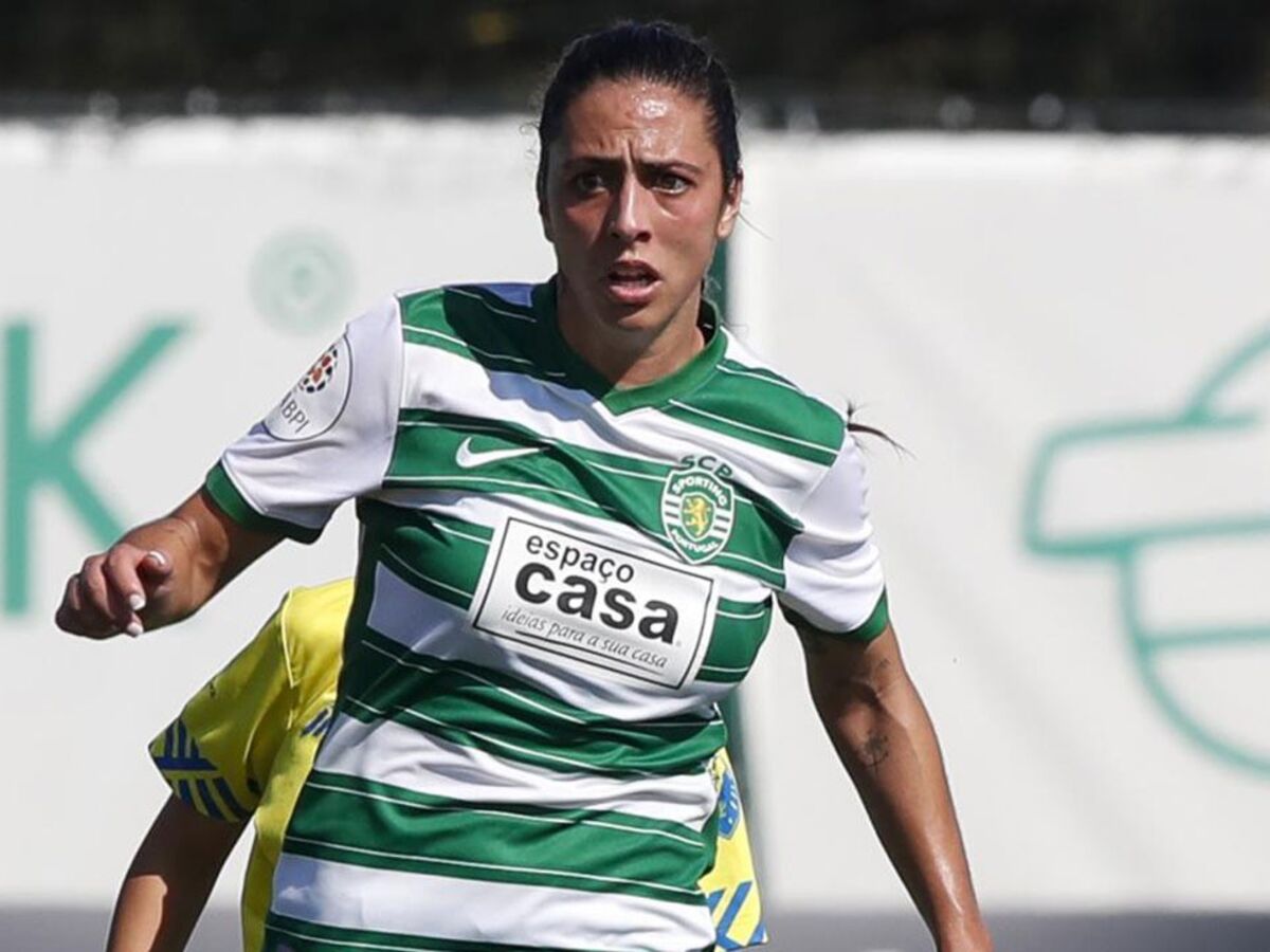 Sporting Clube de Portugal - Futebol Feminino - São 9 as jogadoras do  Sporting CP convocadas pelo selecionador nacional para os dois jogos de  preparação frente à República da Irlanda 🇵🇹 Boa