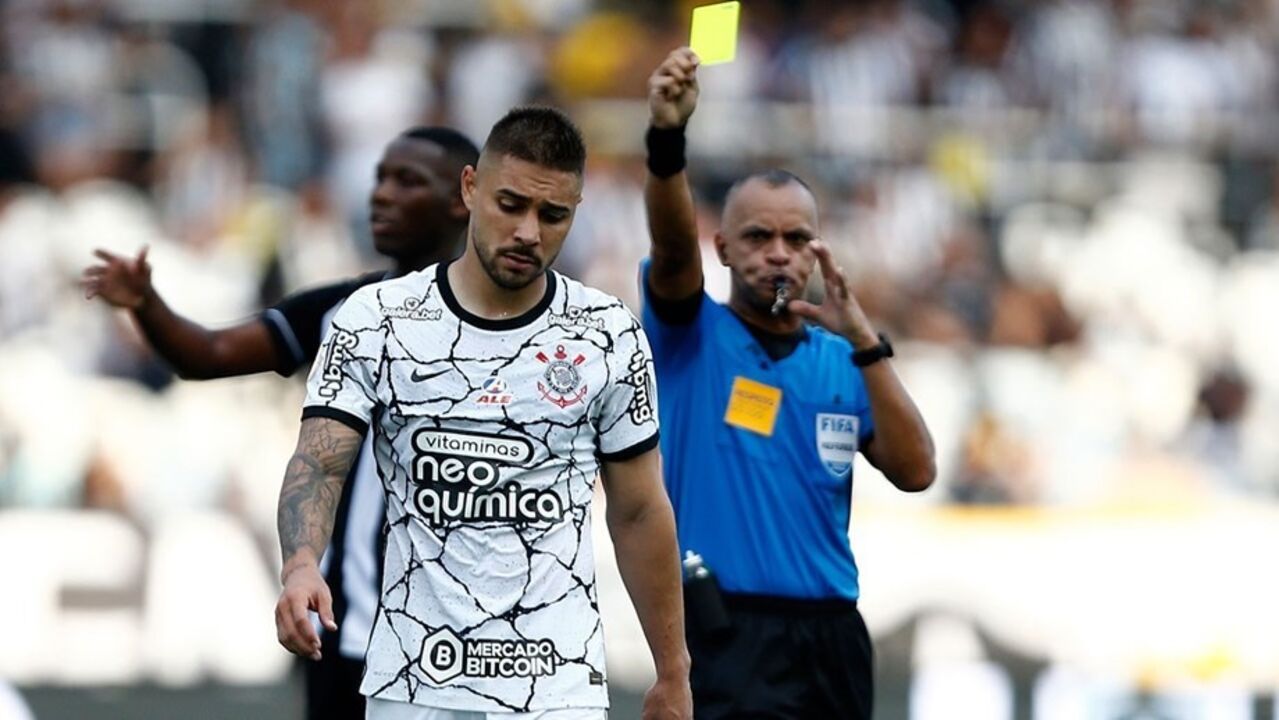 Mercado: Espanhóis apontam sucessor de Conceição, Klopp prefere Darwin