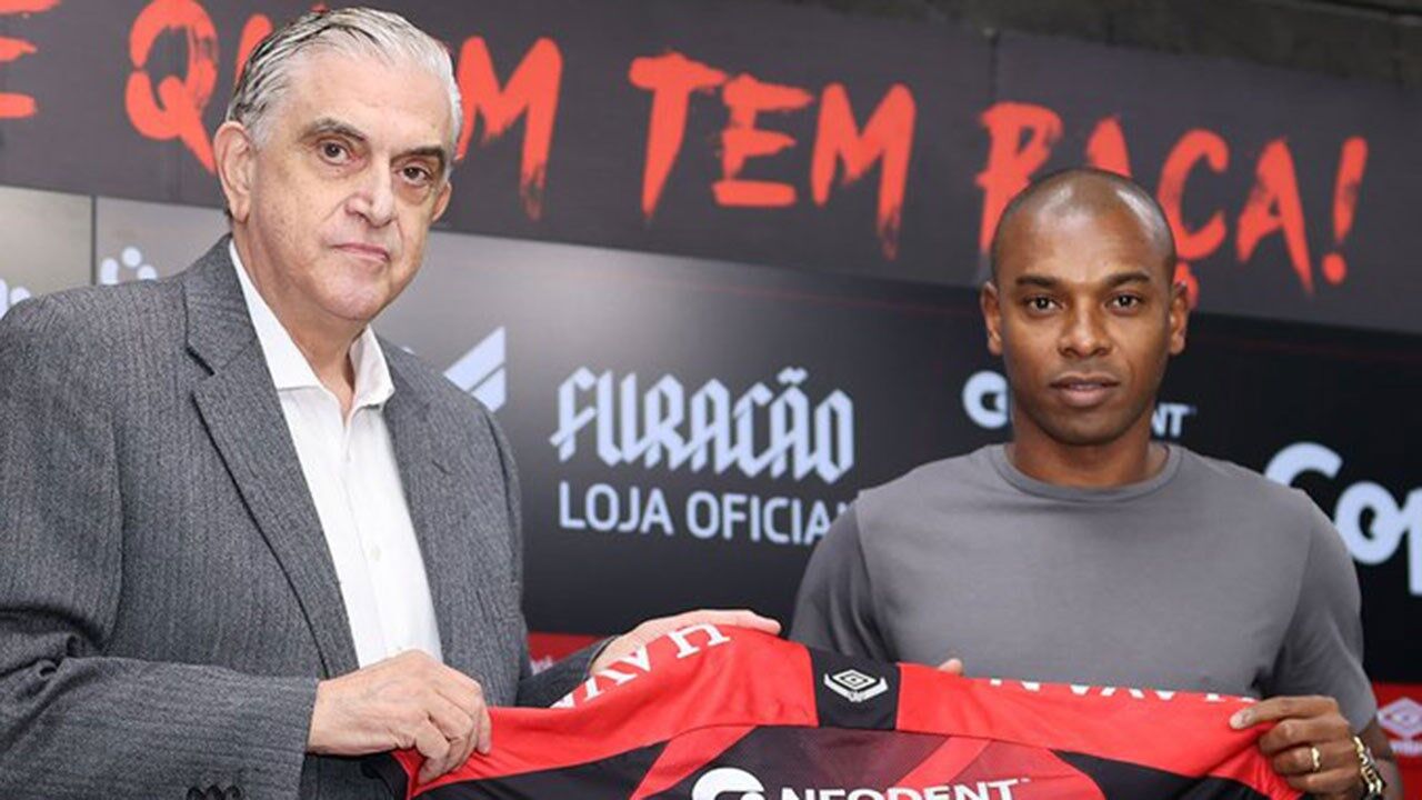 Benfica prepara-se para vender jogador com 14 anos de ligação