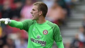 Encurta balizas e expulsa colegas: Aos 21 anos, Gunnarson já perdeu a auréola...