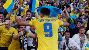 A crónica do Escócia-Ucrânia, 1-3: seleção dá tréguas à dor do povo ucraniano