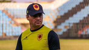 Pedro Gonçalves treina Angola