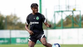 Alerta para o treinador do Sporting: «Fatawu tem de ser disciplinado taticamente por Amorim»