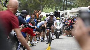 João Almeida: «É um bocado masoquista, mas às vezes sabe bem ir ali a sofrer»