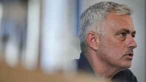 José Mourinho e o mercado: «Não posso ir à Av. da Liberdade, tenho de ir a outros sítios»