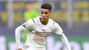 Pedrinho não joga há seis meses mas está 