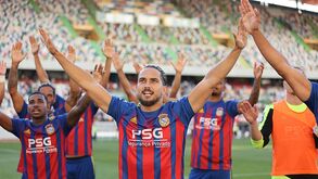 Rafa Castanheira renova com o Alverca