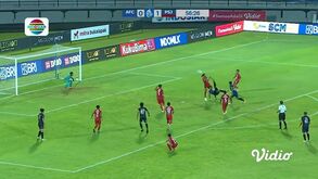 Português marcou o golo do ano na Indonésia: Carlos Fortes brilhou numa bicicleta pelo Arema