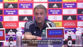 Luis Enrique mostra apoio a Rafael Nadal: «É uma alegria vê-lo representar Espanha»