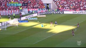 Uma noite para esquecer: o resumo da derrota que coloca Paulo Sousa em apuros no Flamengo