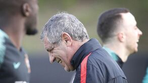Fernando Santos já chamou 101 jogadores e fez estrear 57 na Seleção Nacional