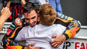 Chefe da KTM sobre Miguel Oliveira: «Isolou-se e mandou o pai negociar com outras equipas»