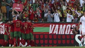 A crónica do Portugal-Rep. Checa, 2-0: o talento de tirar coelhos da cartola 