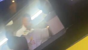 Assim ficou o autocarro do Benim