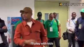 Eto'o arrasa jogadores camaroneses no balneário e 'ameaça' ir buscar os 'miúdos': «Ninguém tem lugar garantido...»