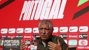 Fernando Santos justifica ausência de Cristiano Ronaldo do jogo com a Suíça