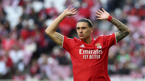 Antigo adjunto no Almería rendido a Darwin: «Não tenho dúvidas de que vai ser ainda melhor na Premier»