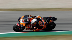 Pai de Jorge Lorenzo defende Miguel Oliveira: «Por poucos habitantes que Portugal tenha...»