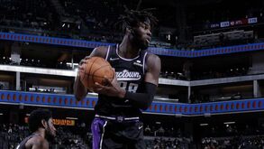 Neemias Queta confirma que estará na Summer League e revela conversa com treinador dos Kings