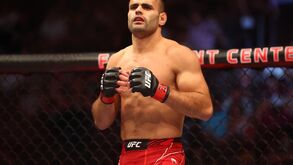UFC 275: André Fialho derrotado por Jake Matthews em Singapura