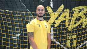 Sporting contrata ponta francês