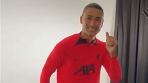 Darwin já dá show no Tik Tok do Liverpool