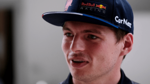 Verstappen: «É vergonhoso que se mudem as regras só porque alguém se queixou muito» 