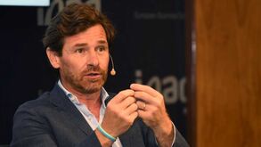 Universo portista reage: «Villas-Boas será bom candidato mas anúncio é prematuro»