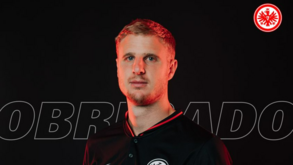 Internacional austríaco Hinteregger deixa futebol aos 29 anos: «O meu rendimento era irregular»
