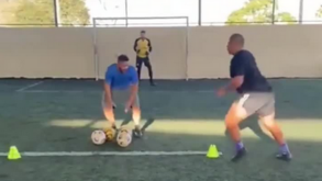 Fora de forma e... sem pontaria: o vídeo de Walter (lembra-se dele?) que está a dar que falar no Brasil