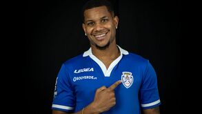 Lucas Silva é reforço para o lado esquerdo da defesa do Feirense