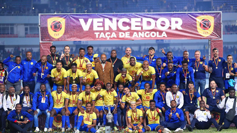 Petro de Luanda de Alexandre Santos inicia 'Champions' africana com vitória  folgada - Angola - Jornal Record