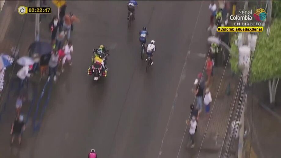 Inacreditável: ciclista colombiano ganhou etapa e depois... atropelou a sua mulher