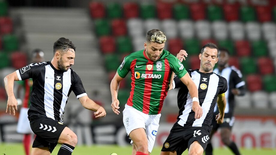 Ludogorets corre atrás de Winck
