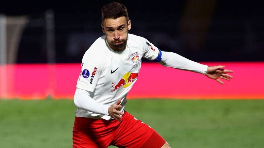 Léo Ortiz: Quem é afinal o central que está nos planos do FC Porto?